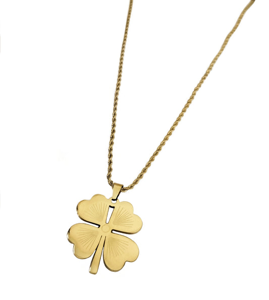 Big Heart Clover Rope Necklace Gold