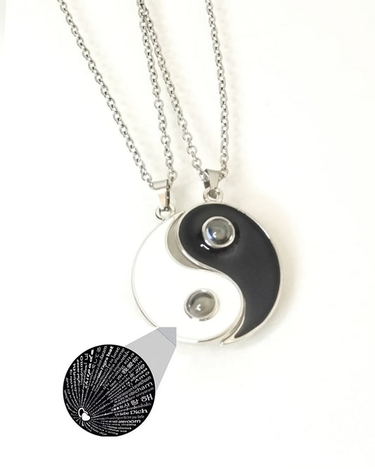 Yin & Yang Projection Necklace silver 'I Love You' in all languages
