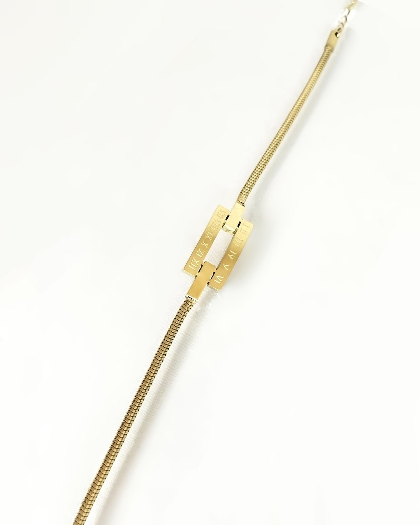 316L Roman Numberals Bracelet Gold