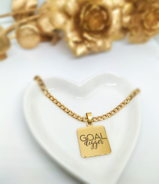 GOAL Digger Necklace Gold